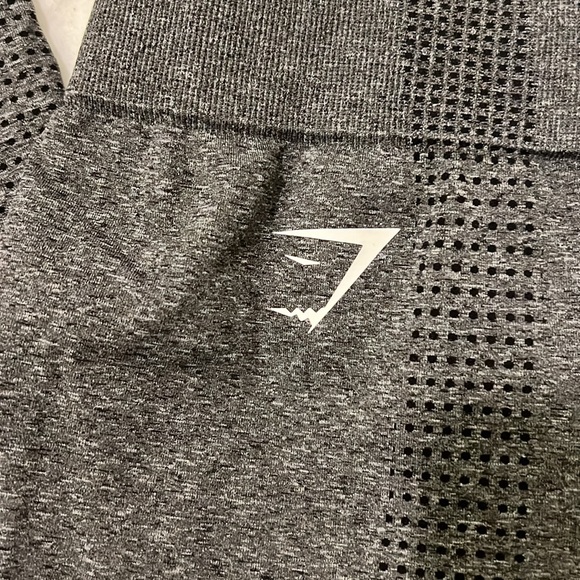 Gymshark set - Picture 5 of 7